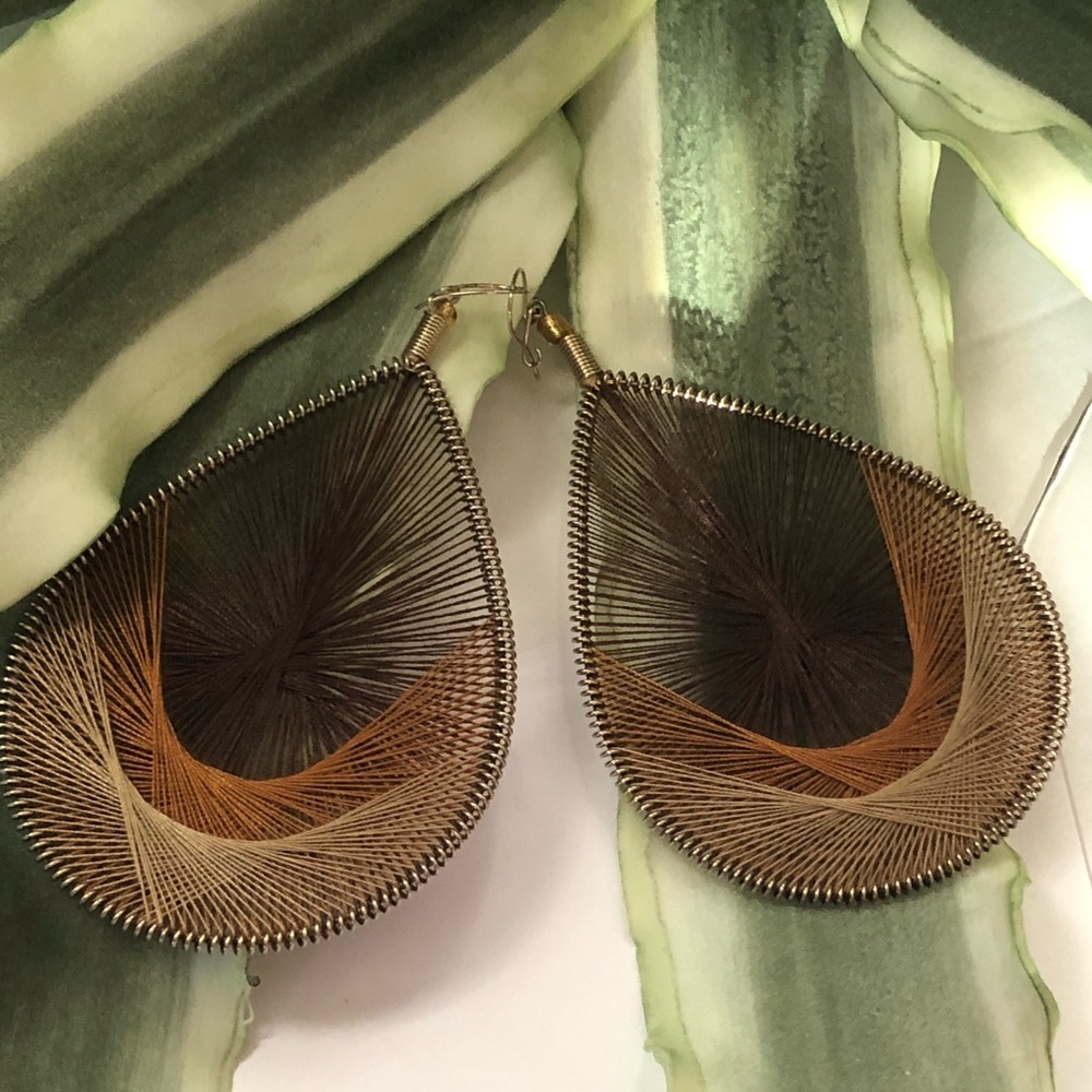 4” Peruvian style handwoven earrings